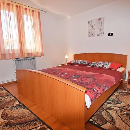 Jeromela Apartmán *