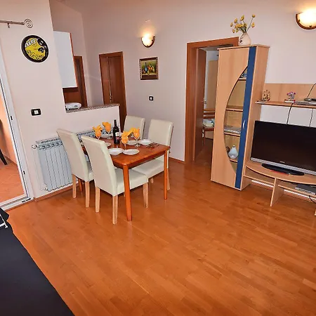 Jeromela * Valbandon