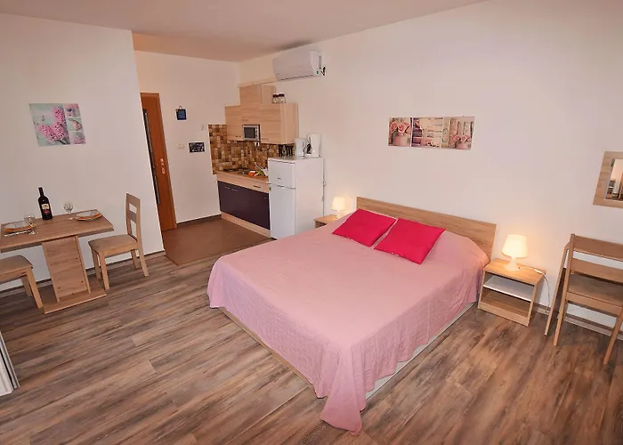 Jeromela * Valbandon