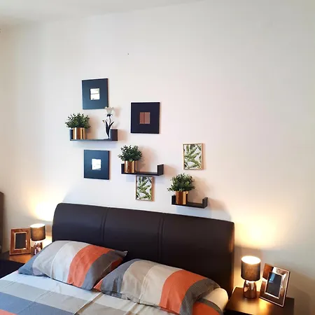 Jeromela Apartment *