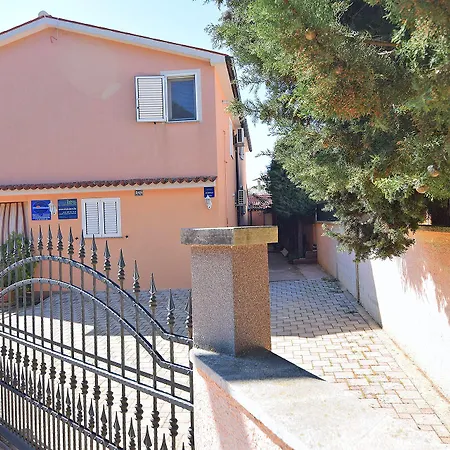Jeromela Apartamento