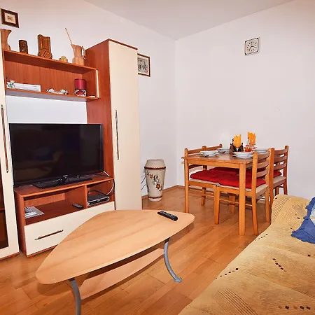 Jeromela Apartament Fažana