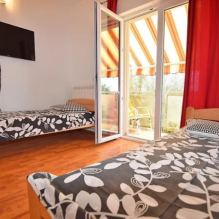 Jeromela Apartmán *