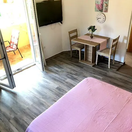 Apartment Jeromela