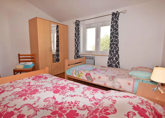 Jeromela Appartement Valbandon