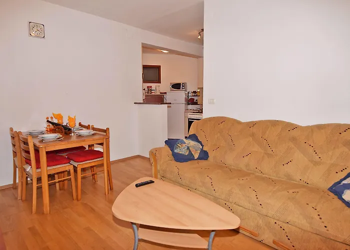 Jeromela * Valbandon