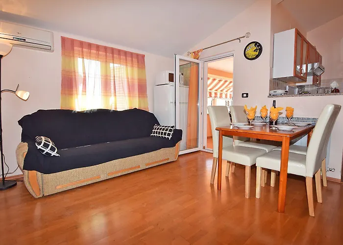 Jeromela Appartement Valbandon